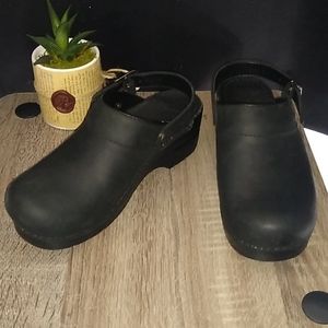 Dansko oil black clogs